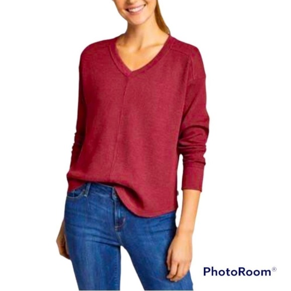 Eddie Bauer Red soft luxurious v-neck lightweight pullover versatile sweater - Picture 1 of 7